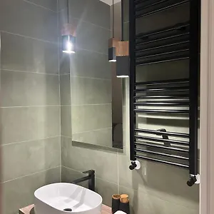A Due Passi Dalla Scalinata Restyling Appartamento
